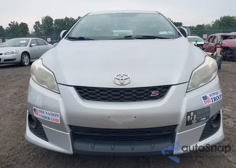 2009 Toyota Matrix S z USA, uszkodzony, nr VIN 2T1LE40E29C005012